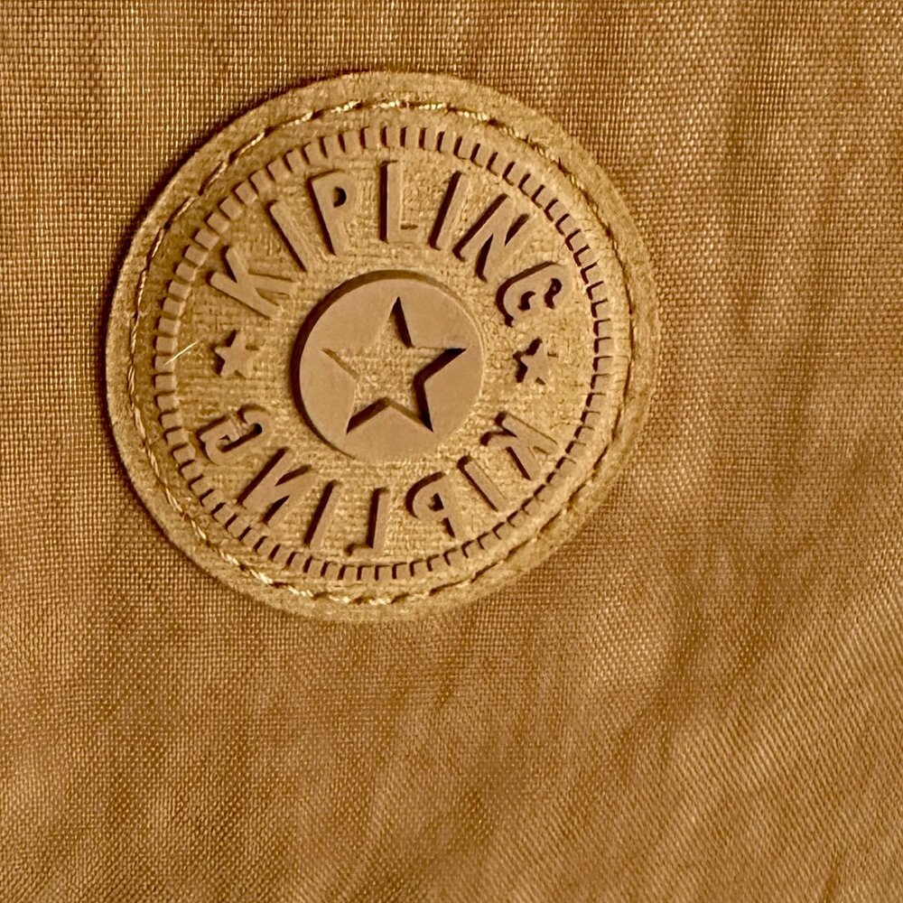 Kipling Tarry Hip Or Sling Crossbody Bag Mustard Beige Lightweight KIA8X7 (NEW) - Picture 7 of 16